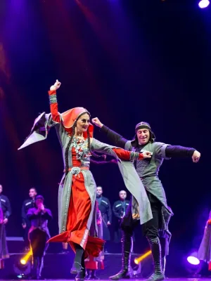 Ensemble Rustavi - Gürcistan Devlet Halk Dansları