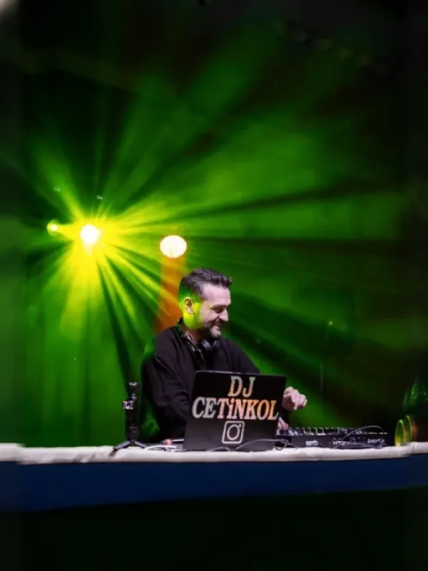 Dj Çetinkol Ile 90’lar